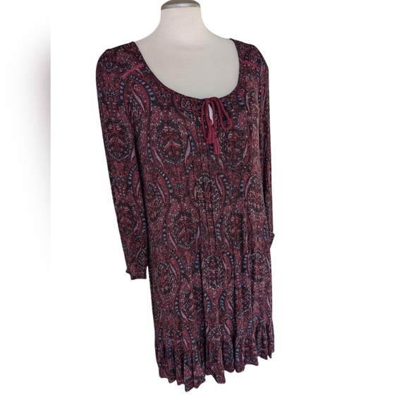 American Eagle Boho Maroon & Navy Size Medium Dress Ruffle Flowy - Picture 3 of 11